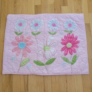 POTTERY BARN KIDS QUILTED EMBROIDERED PILLOW CASE SHAM DAISY GARDEN FLORAL TWIN